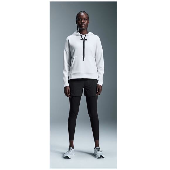 NWT On Cloud Focus Tech Hoodie Size Small - Picture 1 of 16